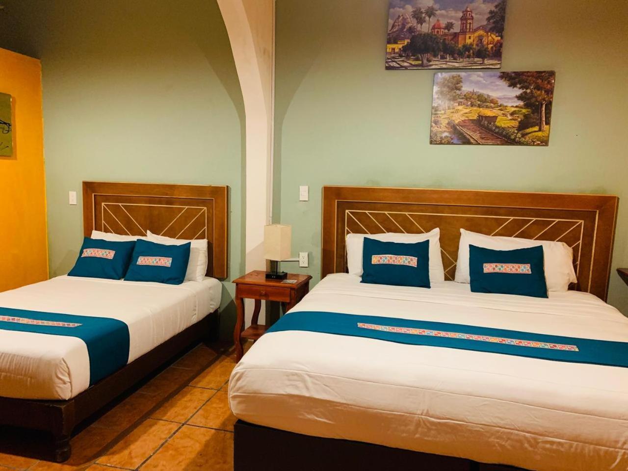 Posada La Plazuela Куэтсалан-дель-Проґресо Екстер'єр фото